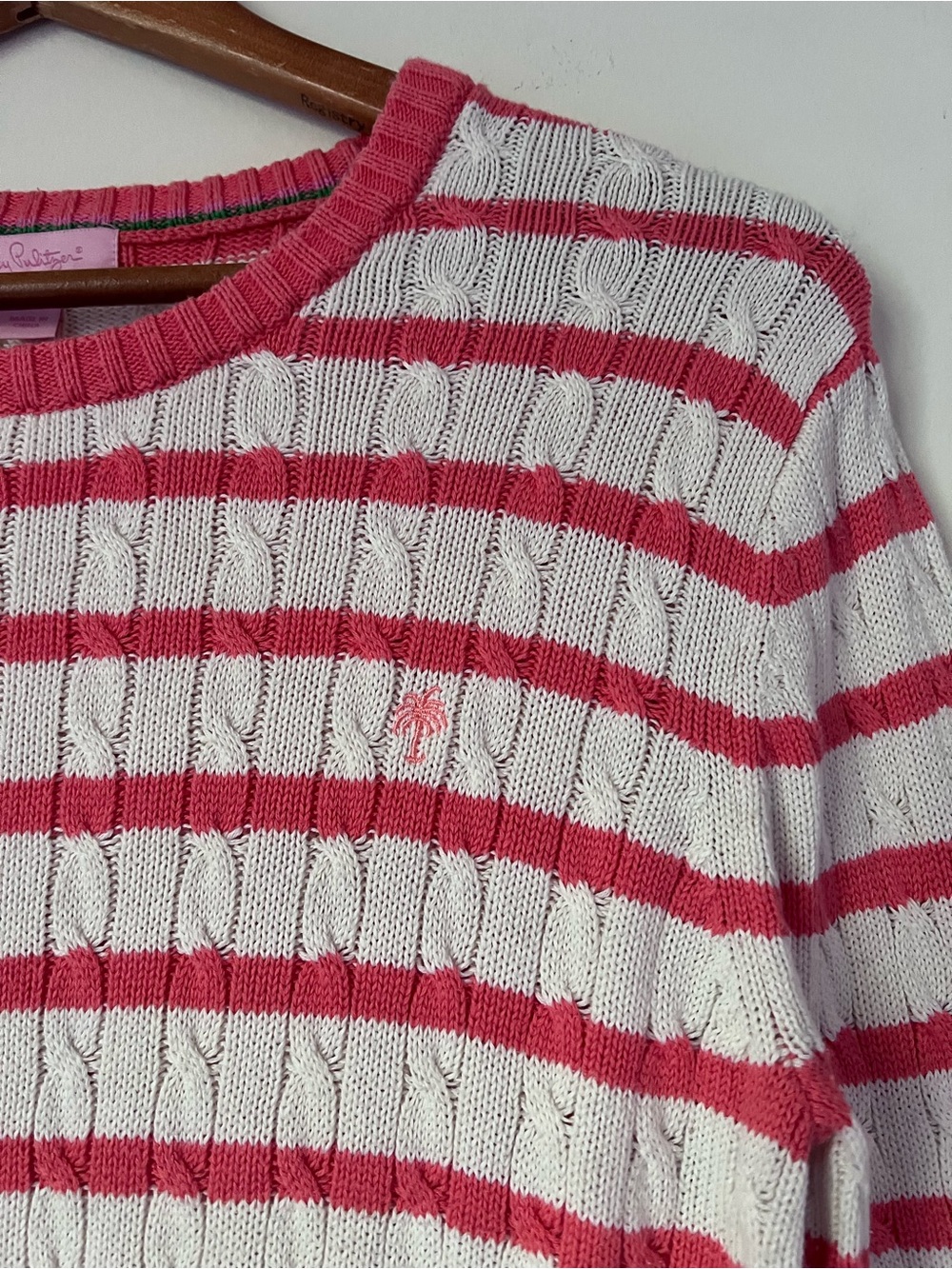 Lilly Pulitzer Pink & White Striped Cable Knit Cotton Sweater Palm Tree Logo L - Picture 3 of 9